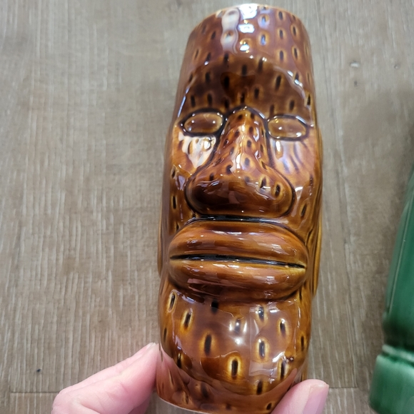 Vintage Set of 3 Tiki Mugs - Picture 4 of 13